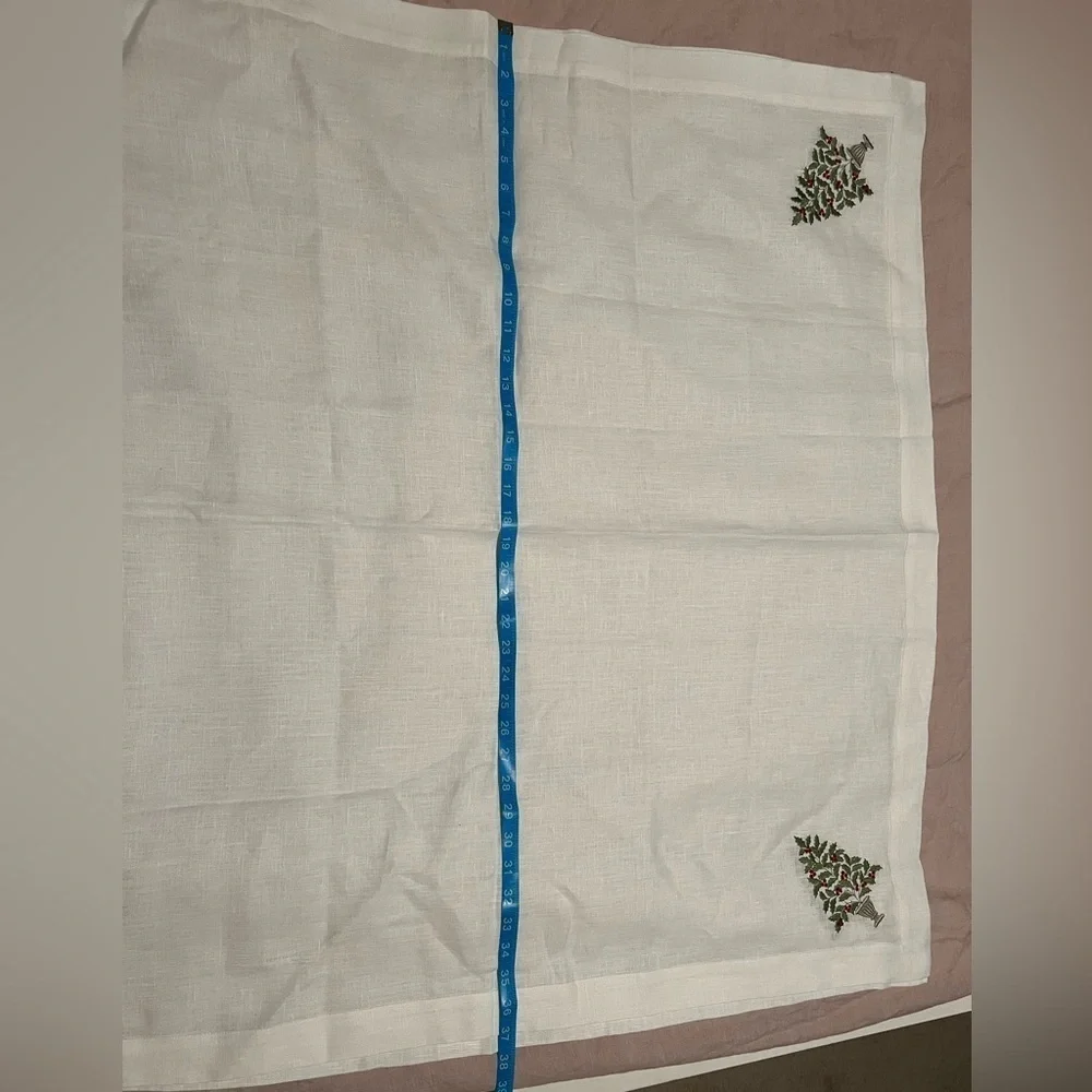 White 100% Linen Square Table Cloth Embroidered Christmas Tree Corners Italian